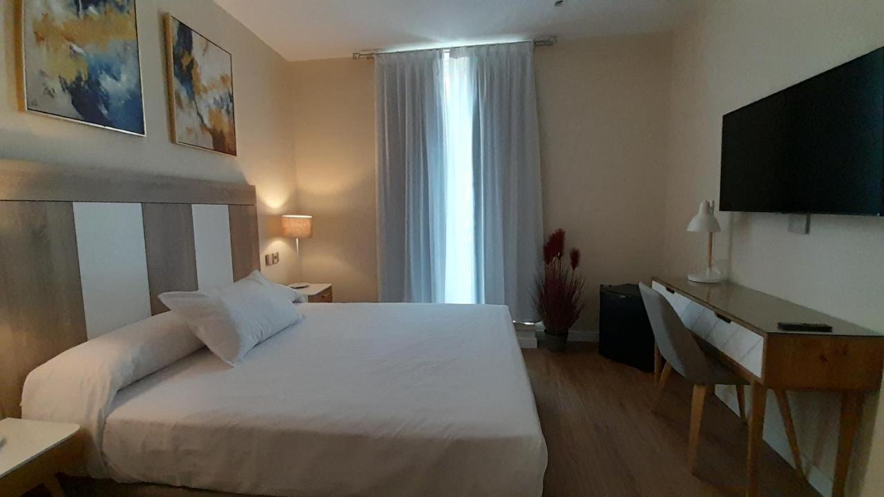 Olivae Hostal Boutique Caces Exteriör bild
