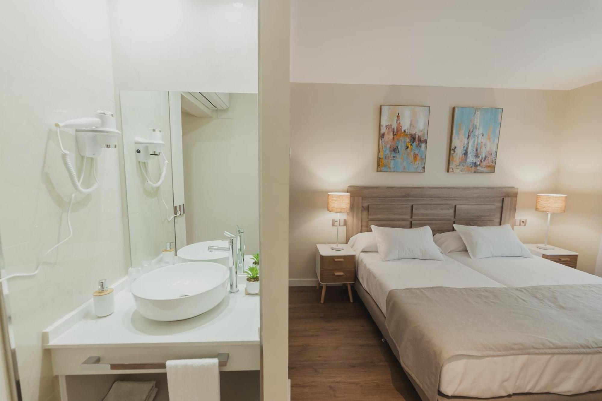 Olivae Hostal Boutique Caces Exteriör bild